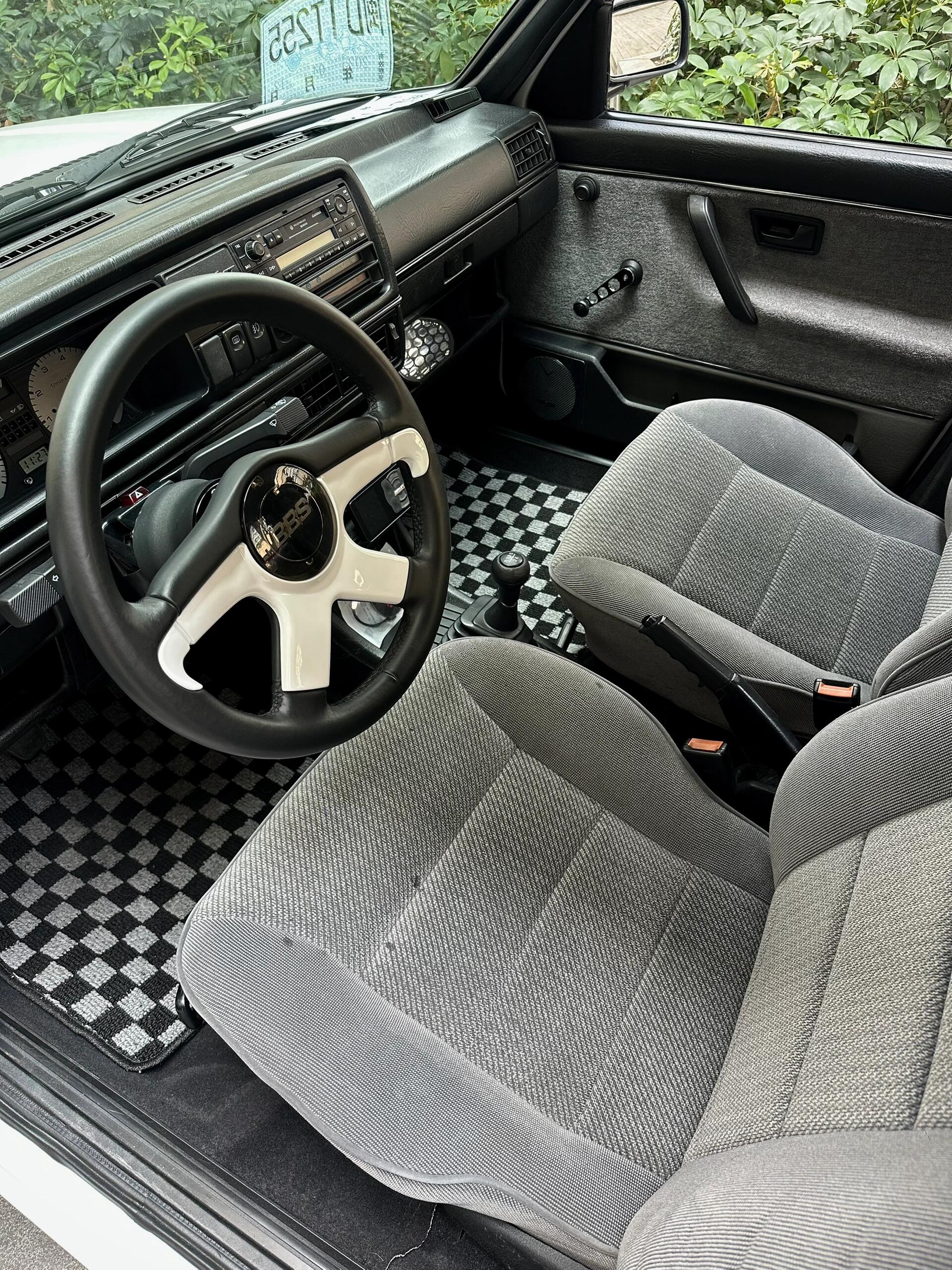 Grand Touring Checkered Mats - Tailored