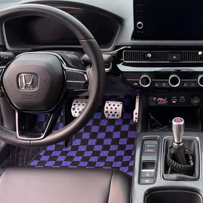 Grand Touring Checkered Mats - Universal 4 Piece